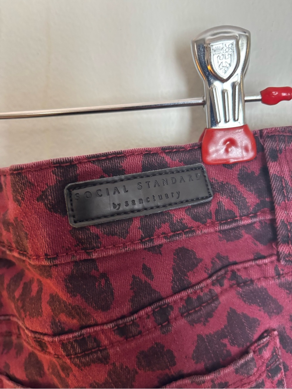 Sanctuary Women's Burgundy and Black Animal Print Skinny Jeans